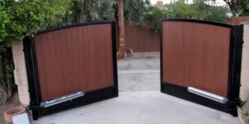 Best Automatic Driveway Gates — Randolph Indoor and Outdoor Design